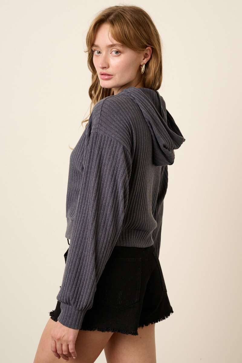 Ribbed Cropped Hoodie